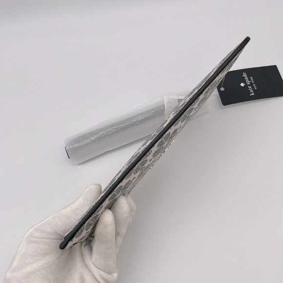 Kate Spade Lucy Spade Flower Medium L-zip Wristlet Black Multi - Picture 6 of 15